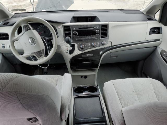 Photo 7 VIN: 5TDKK3DC0BS054570 - TOYOTA SIENNA LE 