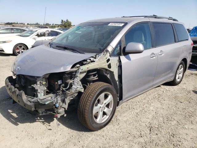 Photo 0 VIN: 5TDKK3DC0BS069716 - TOYOTA SIENNA LE 