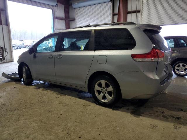 Photo 1 VIN: 5TDKK3DC0BS081915 - TOYOTA SIENNA LE 