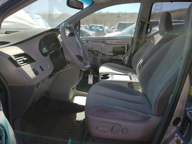 Photo 6 VIN: 5TDKK3DC0BS083051 - TOYOTA SIENNA LE 