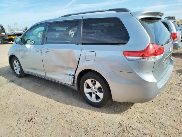 Photo 1 VIN: 5TDKK3DC0BS088461 - TOYOTA SIENNA LE 