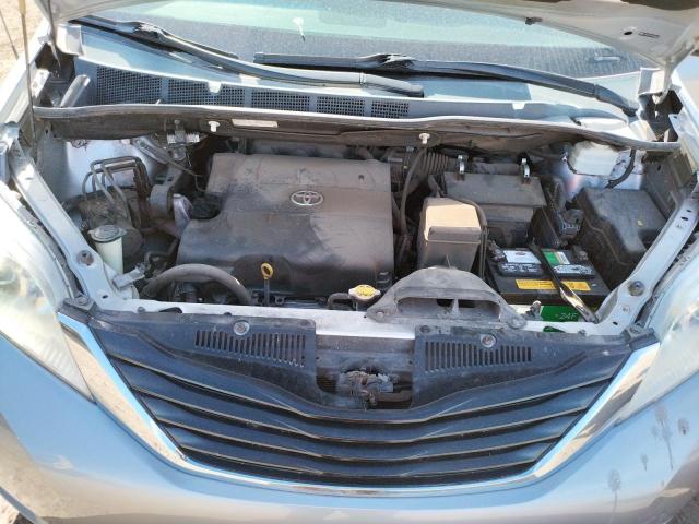 Photo 10 VIN: 5TDKK3DC0BS088461 - TOYOTA SIENNA LE 