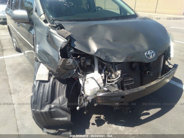 Photo 5 VIN: 5TDKK3DC0BS094437 - TOYOTA SIENNA 