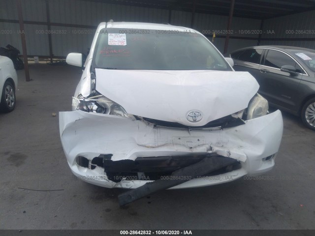 Photo 5 VIN: 5TDKK3DC0BS106456 - TOYOTA SIENNA 