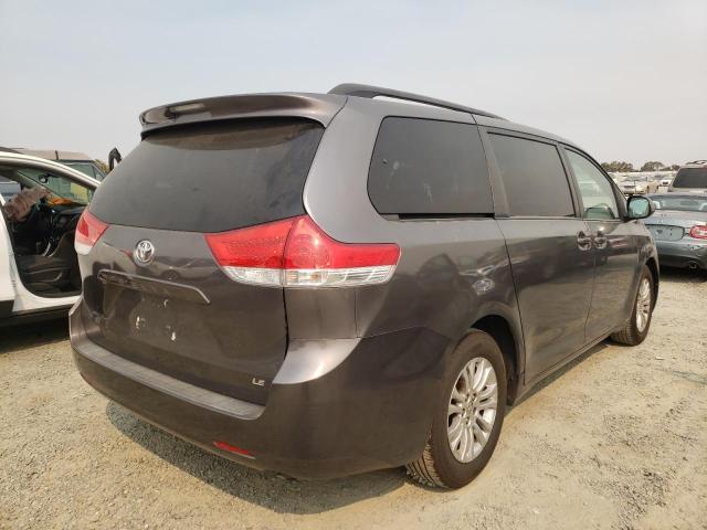 Photo 3 VIN: 5TDKK3DC0BS110233 - TOYOTA SIENNA 