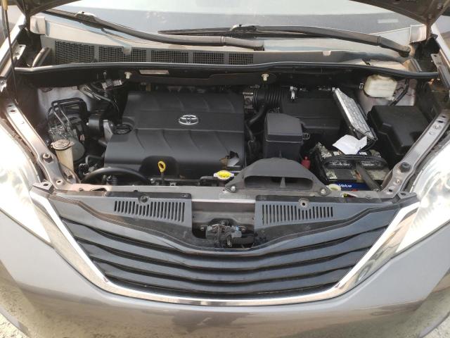 Photo 6 VIN: 5TDKK3DC0BS110233 - TOYOTA SIENNA 