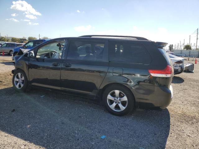 Photo 1 VIN: 5TDKK3DC0BS112144 - TOYOTA SIENNA LE 