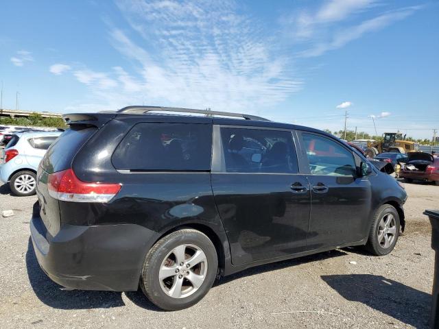 Photo 2 VIN: 5TDKK3DC0BS112144 - TOYOTA SIENNA LE 