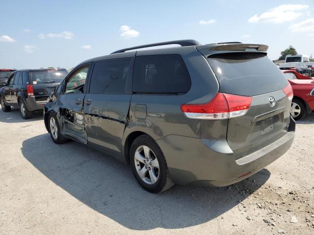 Photo 1 VIN: 5TDKK3DC0BS115318 - TOYOTA SIENNA LE 