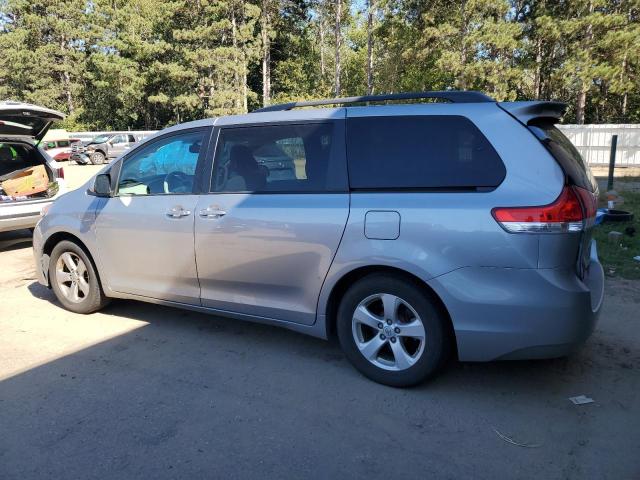 Photo 1 VIN: 5TDKK3DC0BS119336 - TOYOTA SIENNA LE 