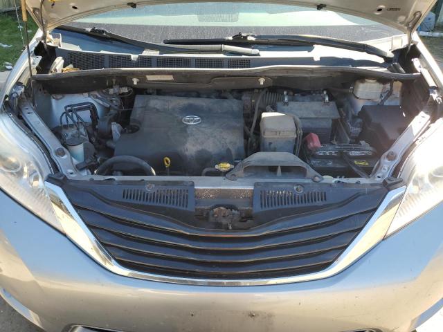 Photo 11 VIN: 5TDKK3DC0BS119336 - TOYOTA SIENNA LE 