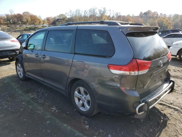 Photo 1 VIN: 5TDKK3DC0BS125220 - TOYOTA SIENNA LE 