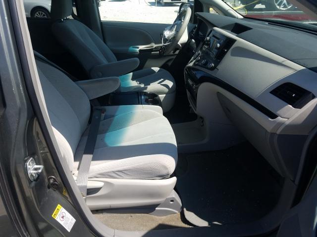 Photo 4 VIN: 5TDKK3DC0BS144690 - TOYOTA SIENNA LE 