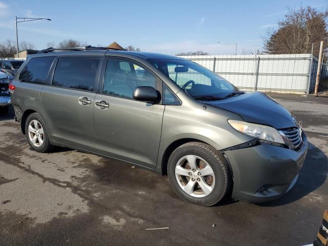 Photo 3 VIN: 5TDKK3DC0BS153213 - TOYOTA SIENNA LE 