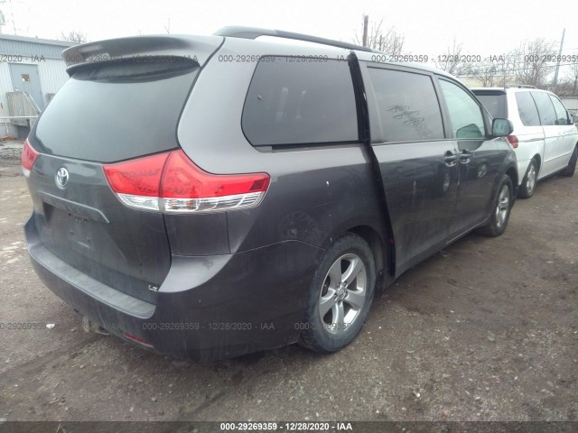 Photo 3 VIN: 5TDKK3DC0BS164759 - TOYOTA SIENNA 