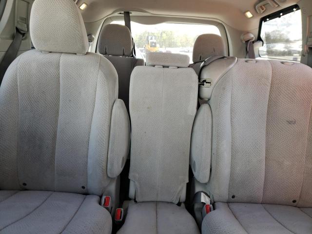 Photo 9 VIN: 5TDKK3DC0BS165863 - TOYOTA SIENNA LE 