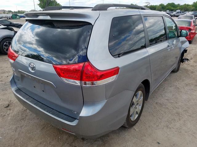 Photo 3 VIN: 5TDKK3DC0CS186553 - TOYOTA SIENNA LE 