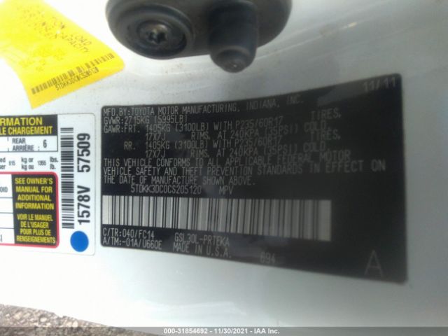 Photo 8 VIN: 5TDKK3DC0CS205120 - TOYOTA SIENNA 