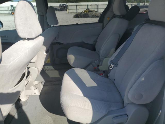 Photo 10 VIN: 5TDKK3DC0CS207451 - TOYOTA SIENNA LE 