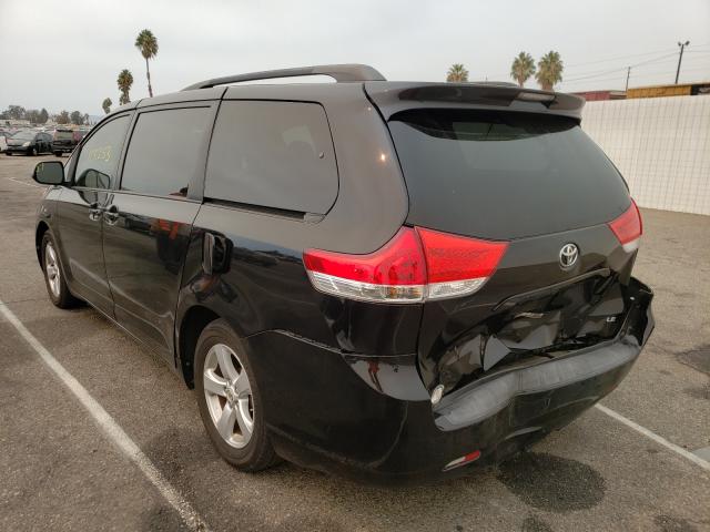 Photo 2 VIN: 5TDKK3DC0CS218773 - TOYOTA SIENNA LE 