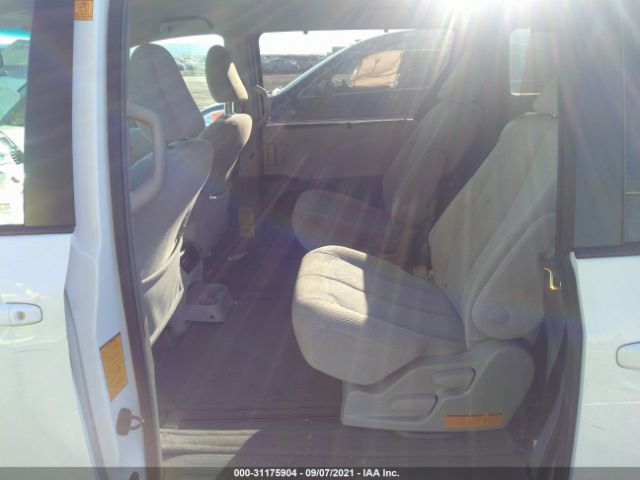 Photo 7 VIN: 5TDKK3DC0CS242958 - TOYOTA SIENNA 