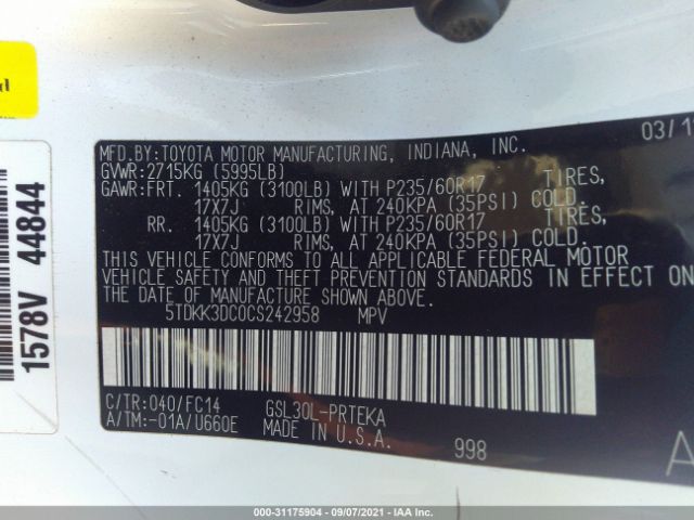 Photo 8 VIN: 5TDKK3DC0CS242958 - TOYOTA SIENNA 