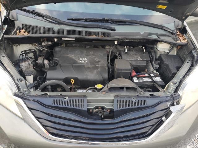 Photo 11 VIN: 5TDKK3DC0CS246184 - TOYOTA SIENNA LE 