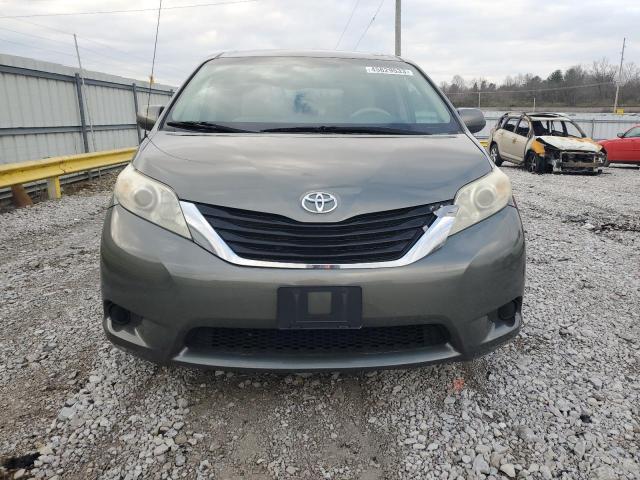 Photo 4 VIN: 5TDKK3DC0CS246184 - TOYOTA SIENNA LE 