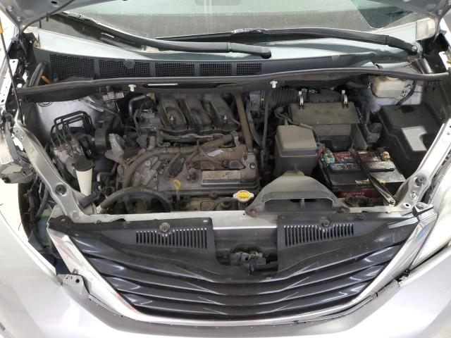 Photo 11 VIN: 5TDKK3DC0DS285388 - TOYOTA SIENNA LE 