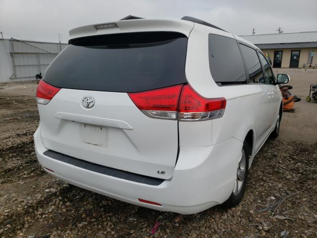 Photo 3 VIN: 5TDKK3DC0DS304196 - TOYOTA SIENNA LE 