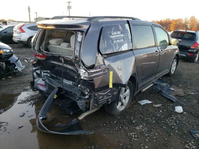 Photo 3 VIN: 5TDKK3DC0DS308264 - TOYOTA SIENNA LE 