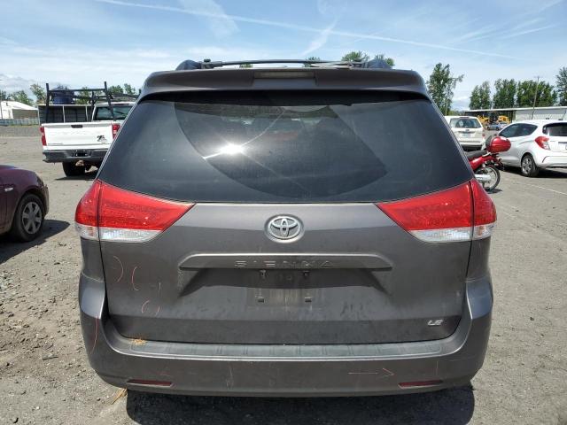 Photo 5 VIN: 5TDKK3DC0DS330295 - TOYOTA SIENNA LE 