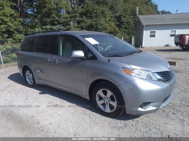 Photo 0 VIN: 5TDKK3DC0DS340115 - TOYOTA SIENNA 