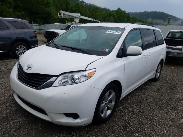 Photo 1 VIN: 5TDKK3DC0DS358047 - TOYOTA SIENNA LE 