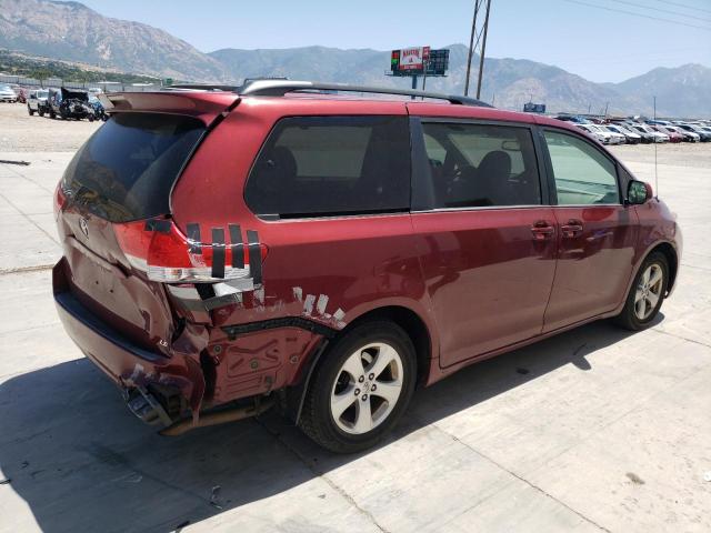 Photo 2 VIN: 5TDKK3DC0DS384907 - TOYOTA SIENNA LE 