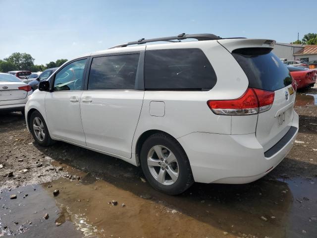 Photo 1 VIN: 5TDKK3DC0DS391887 - TOYOTA SIENNA LE 