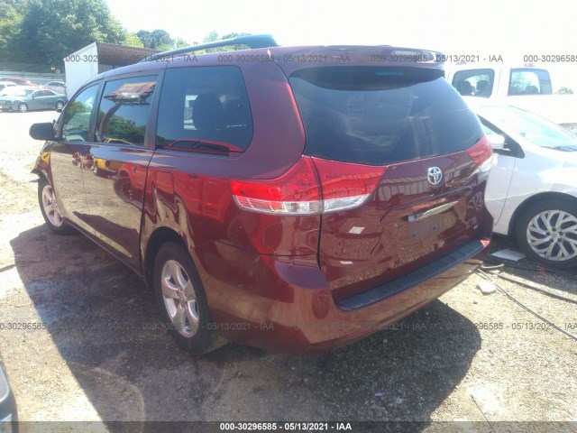 Photo 2 VIN: 5TDKK3DC0DS396460 - TOYOTA SIENNA 