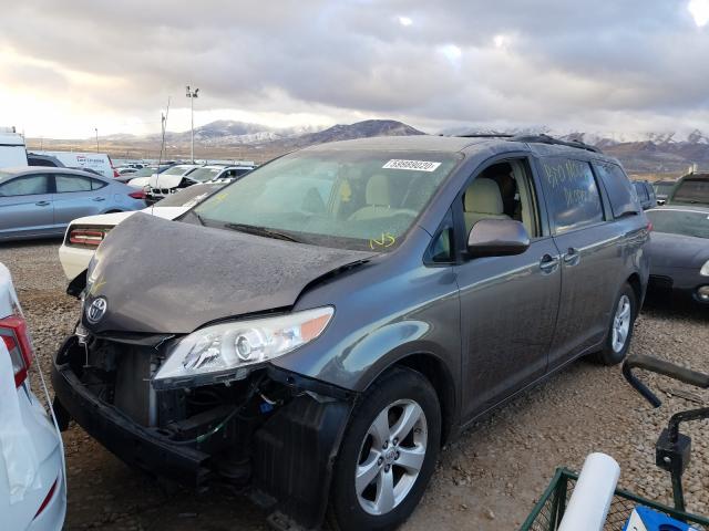 Photo 1 VIN: 5TDKK3DC0DS399181 - TOYOTA SIENNA LE 