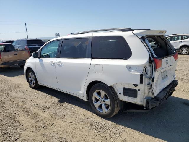 Photo 1 VIN: 5TDKK3DC0ES405983 - TOYOTA SIENNA LE 