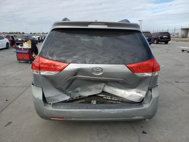 Photo 5 VIN: 5TDKK3DC0ES416630 - TOYOTA SIENNA LE 