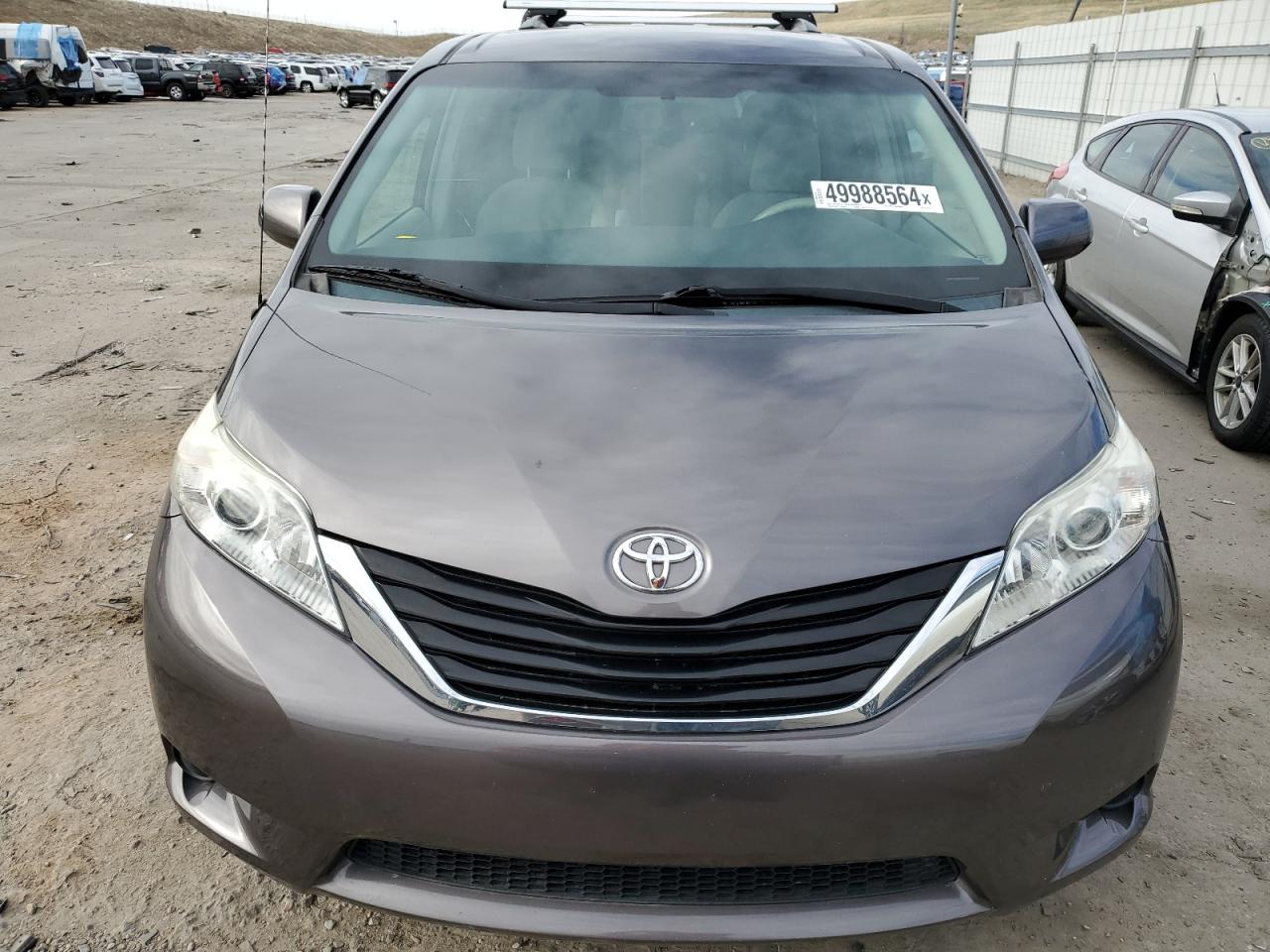 Photo 4 VIN: 5TDKK3DC0ES441222 - TOYOTA SIENNA 