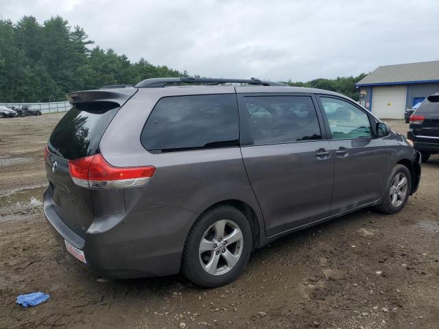 Photo 2 VIN: 5TDKK3DC0ES473667 - TOYOTA SIENNA LE 