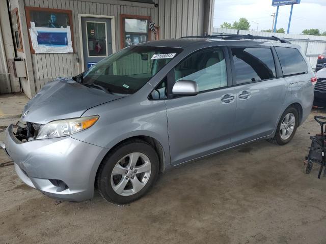 Photo 0 VIN: 5TDKK3DC0ES477248 - TOYOTA SIENNA LE 