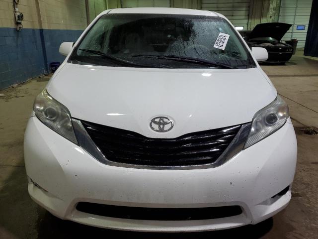 Photo 4 VIN: 5TDKK3DC0ES485155 - TOYOTA SIENNA LE 