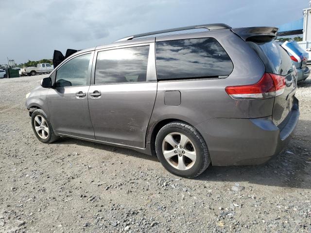 Photo 1 VIN: 5TDKK3DC0ES494552 - TOYOTA SIENNA LE 