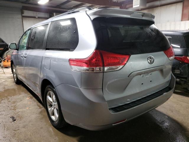 Photo 2 VIN: 5TDKK3DC0ES509437 - TOYOTA SIENNA LE 