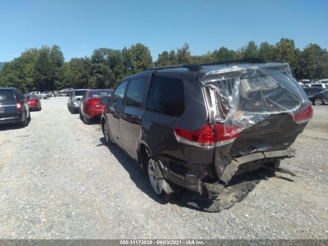 Photo 2 VIN: 5TDKK3DC0ES520762 - TOYOTA SIENNA 