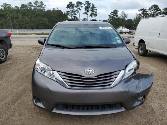 Photo 4 VIN: 5TDKK3DC0FS545100 - TOYOTA SIENNA LE 