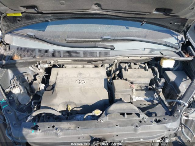 Photo 9 VIN: 5TDKK3DC0FS550118 - TOYOTA SIENNA 