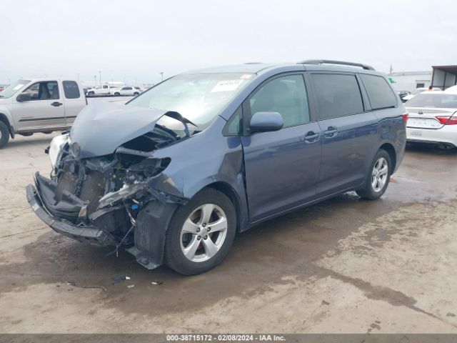 Photo 1 VIN: 5TDKK3DC0FS559112 - TOYOTA SIENNA 